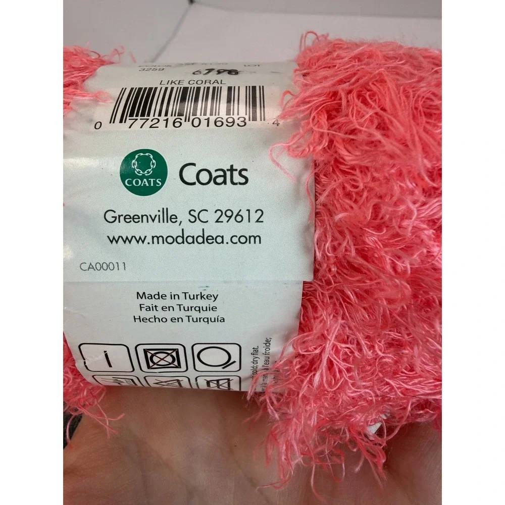 Coats Moda Dea Fur Sure Super Bulky Yarn  Like Coral 3259 Lot of 5 Pink